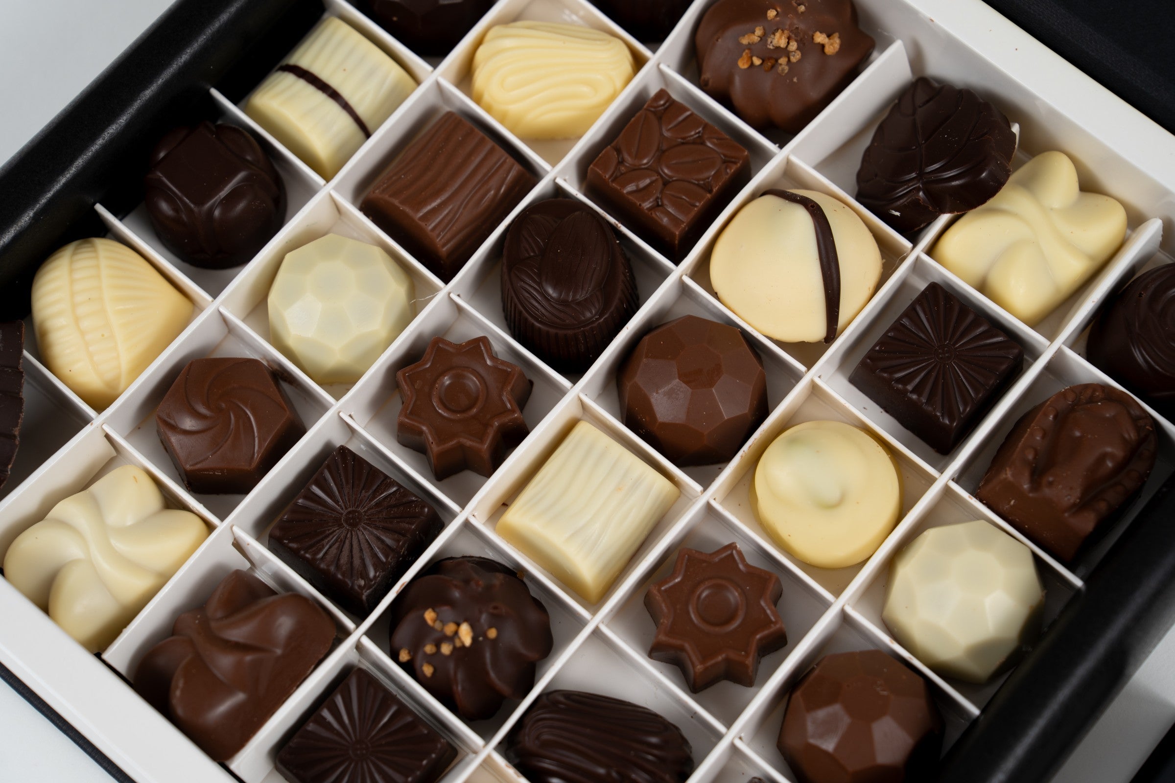 Coffret de pralines belges artisanales (430 g)