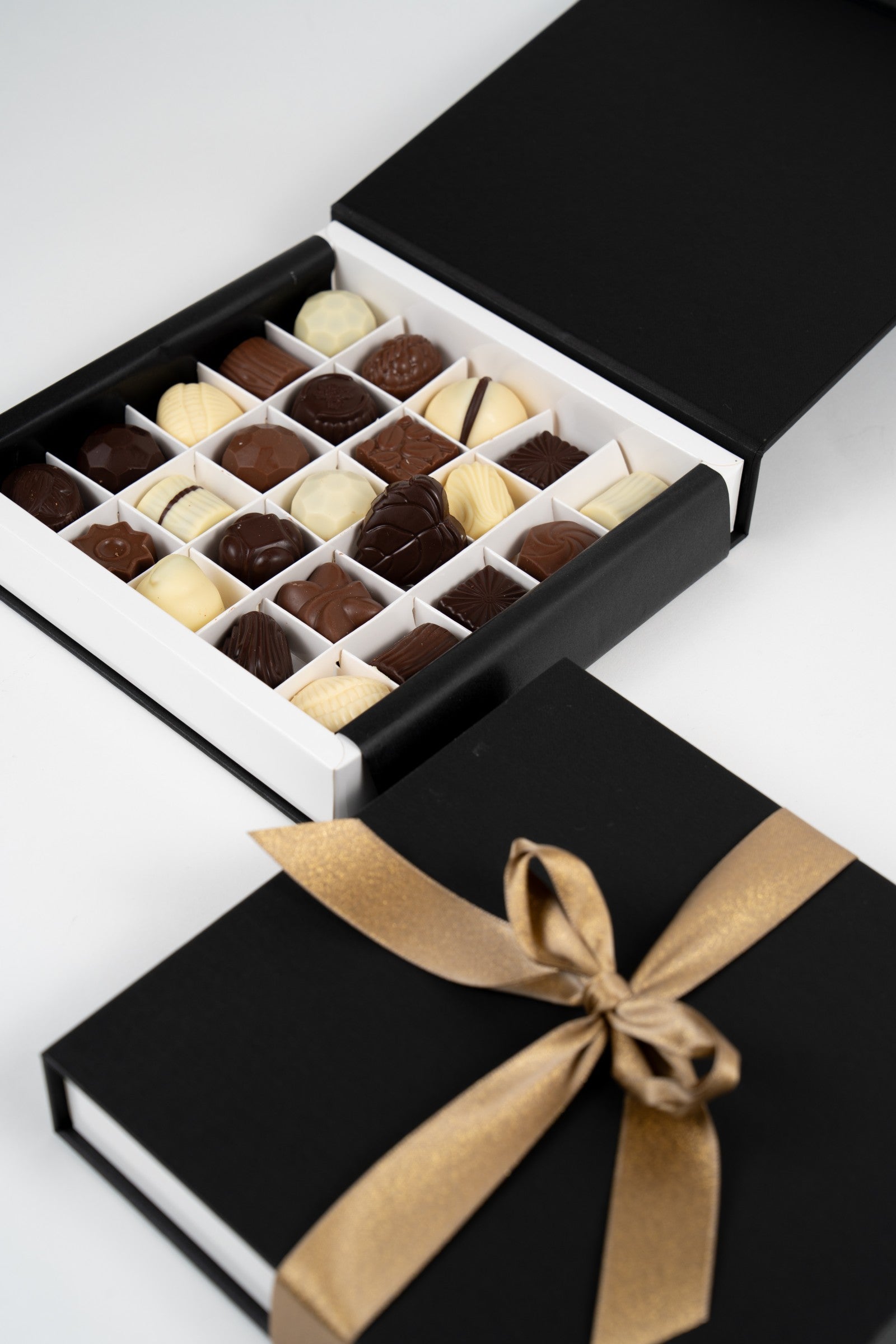 Coffret de pralines belges artisanales (300 g)