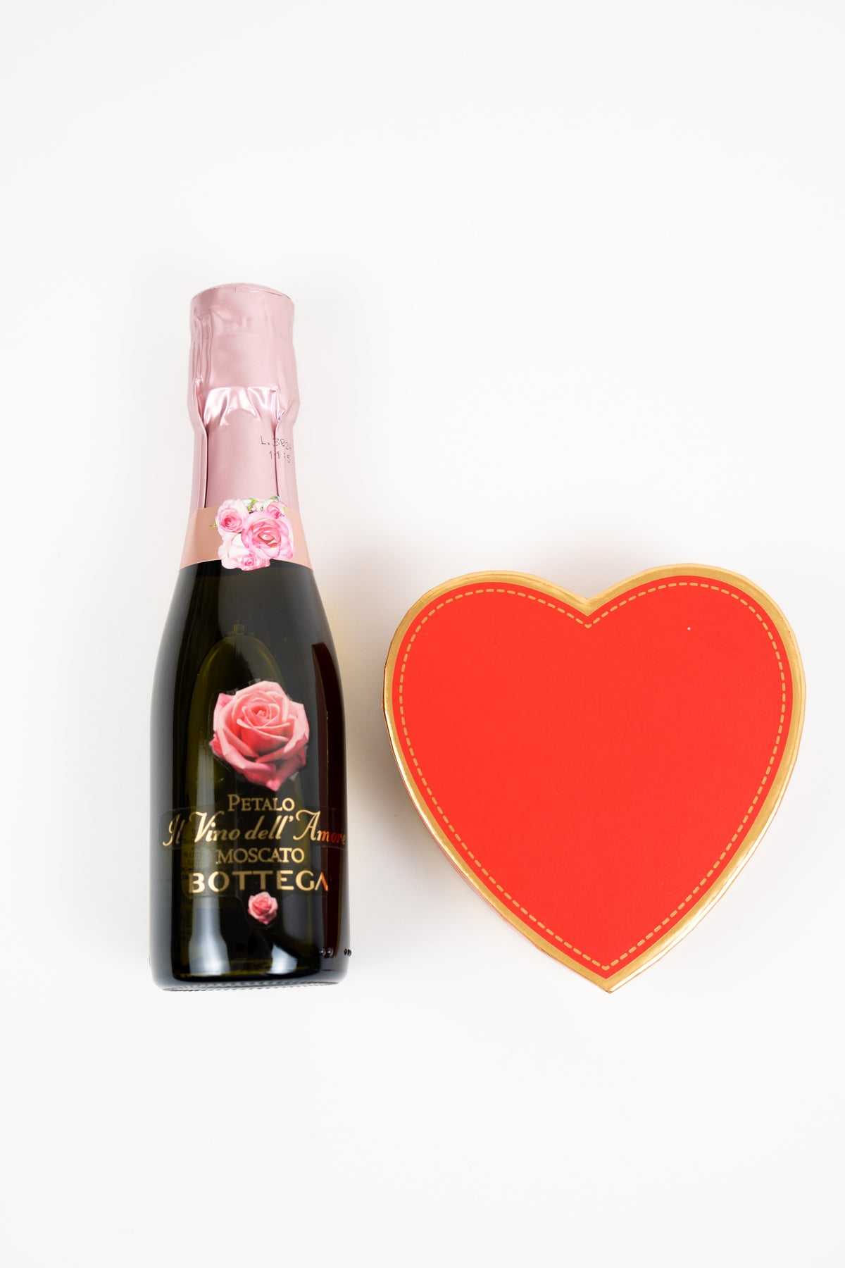 coffret-coeur-rouge-moscato-cadeau-peche-mignon