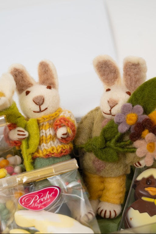 figurines-feutrine-artisanales-lapin-paques