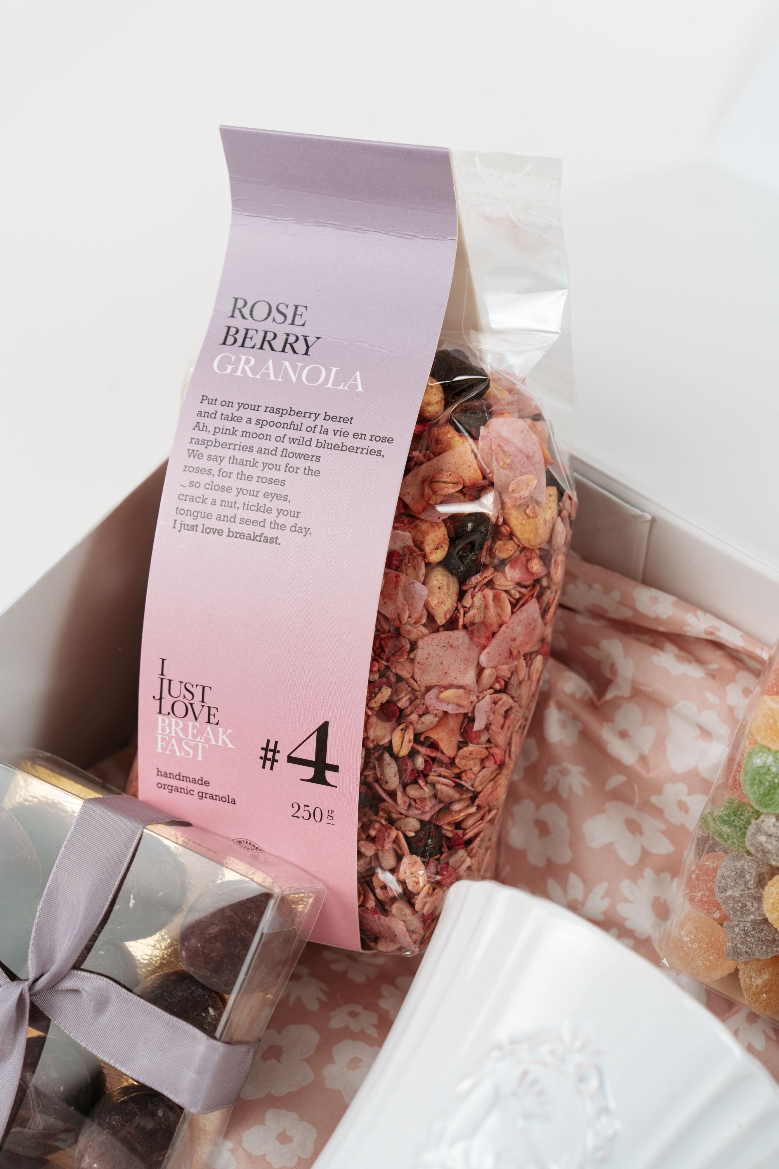 Douce Matinée Rose Berry Granola