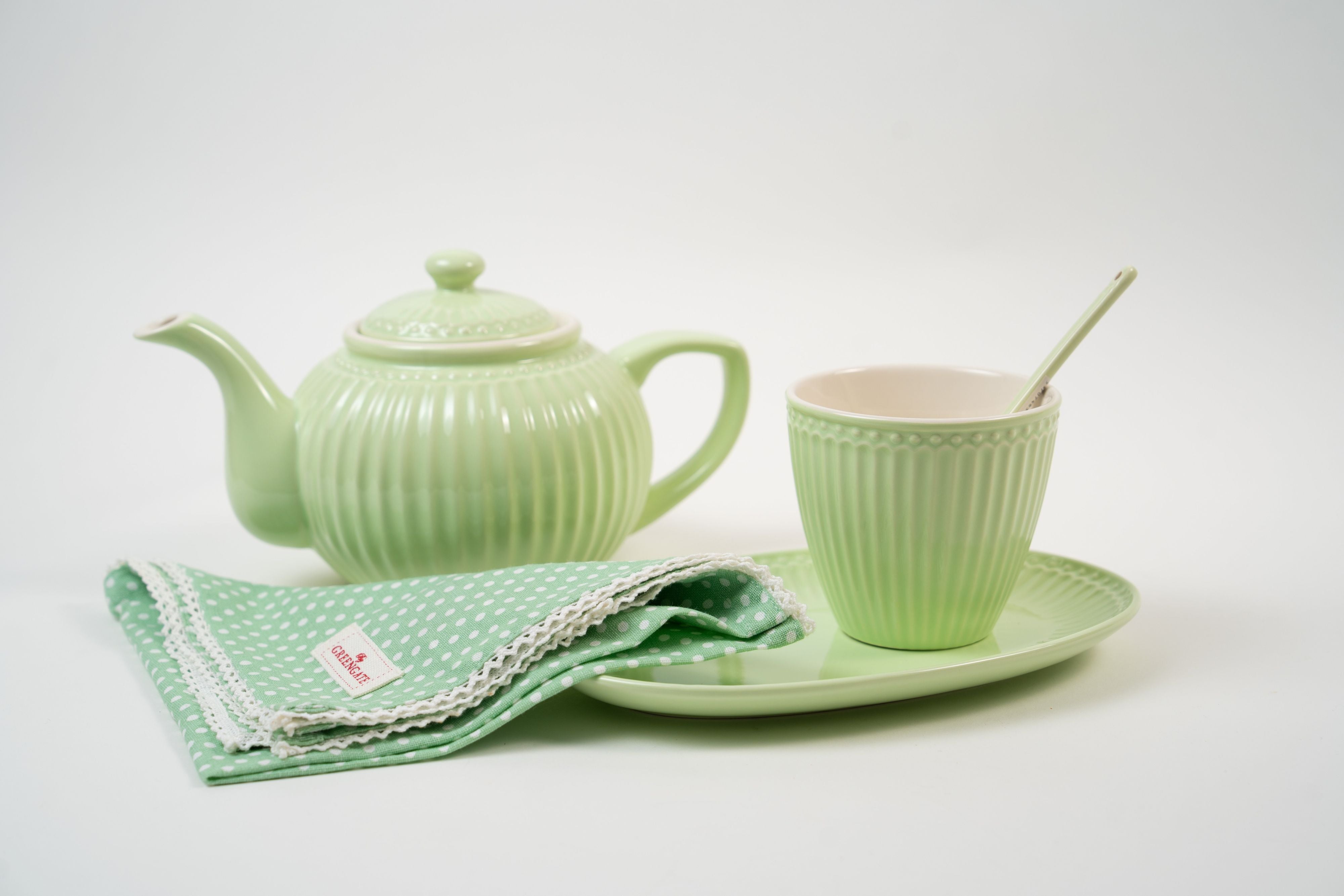 Tea set with green teapot, cup and saucer from Art de la Table Vert Printemps collection