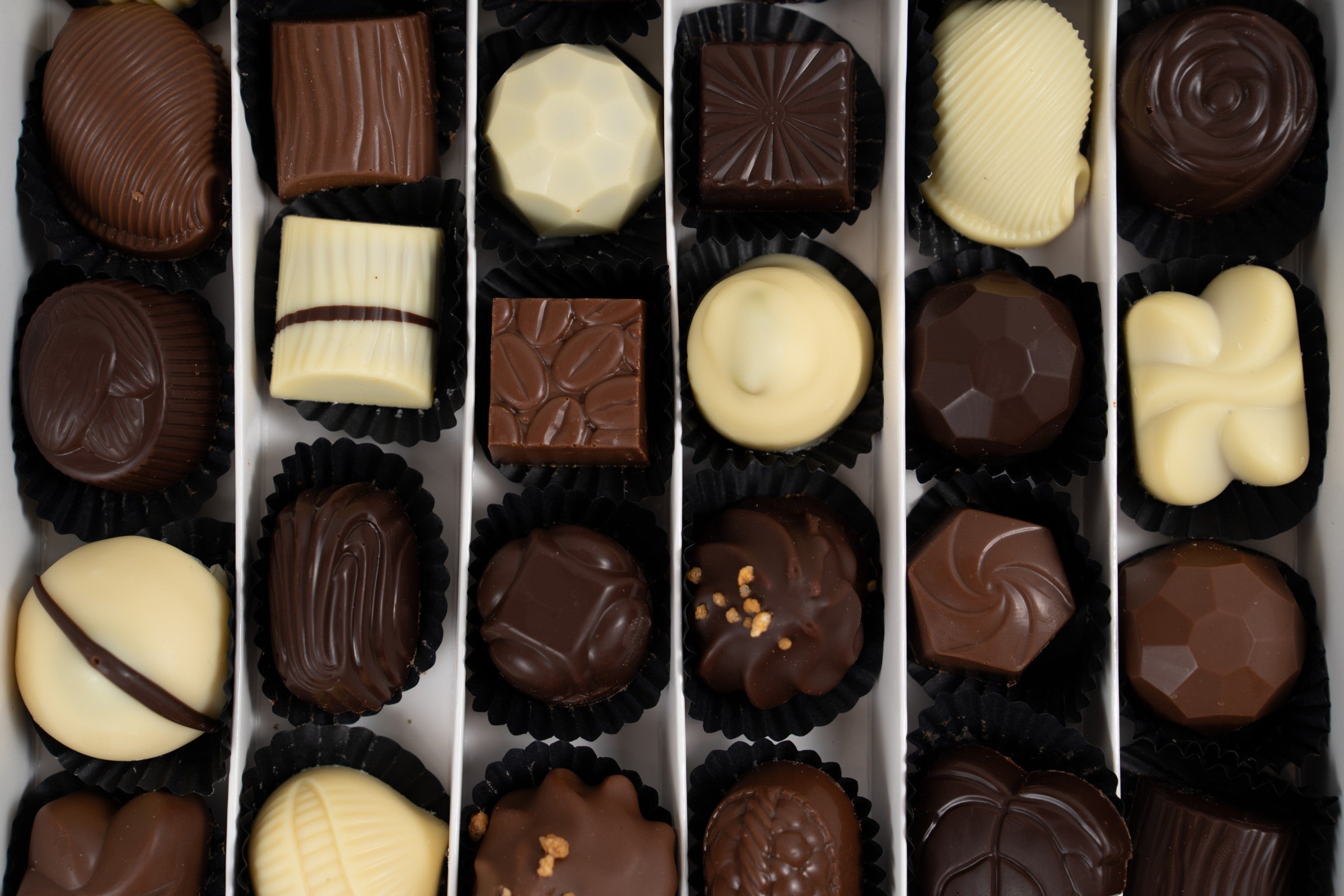 Coffret de pralines artisanales belges Péché Mignon Maison Gourmande
