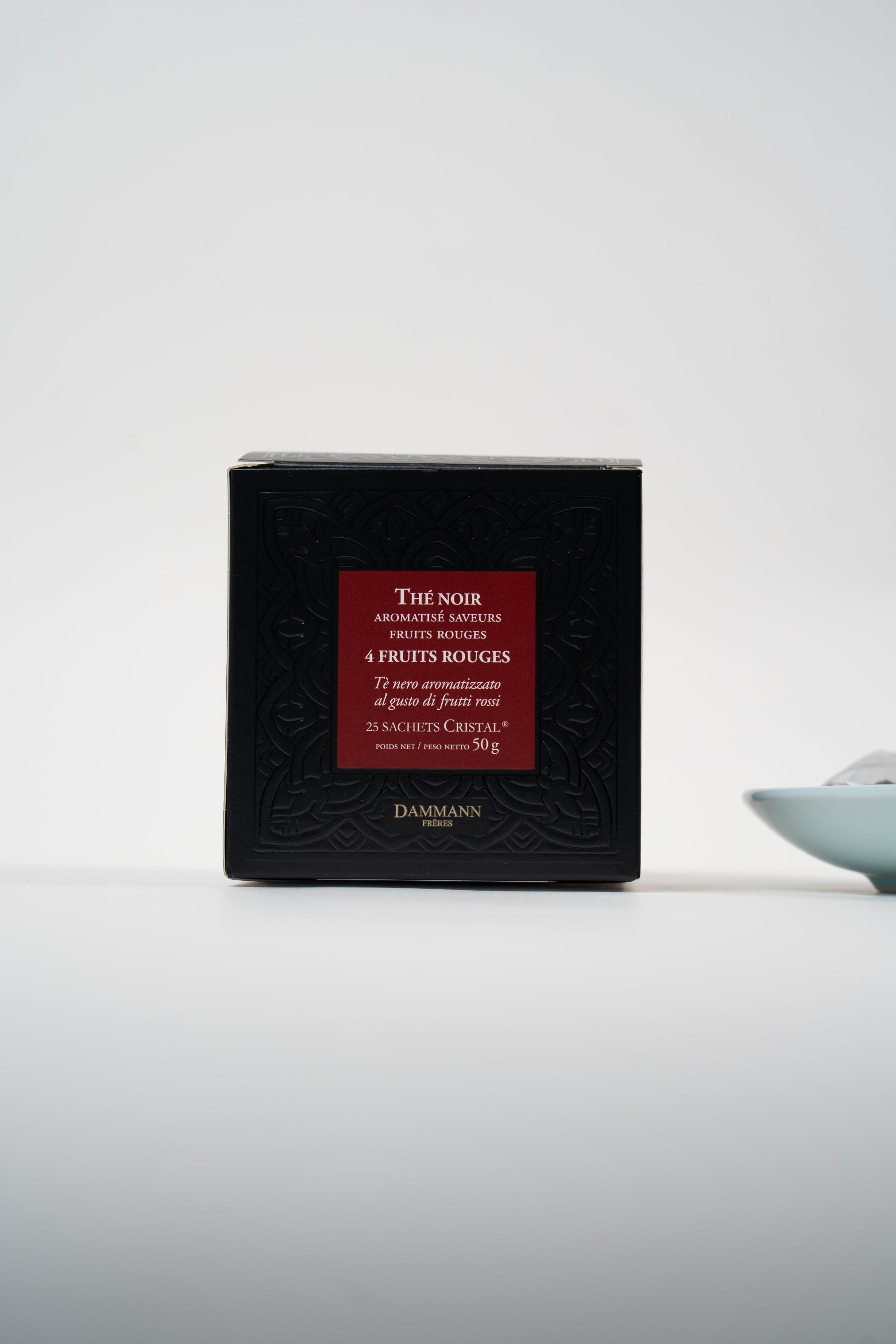 Dammann Frères 4 Fruits Rouges black tea in elegant luxury French tea packaging