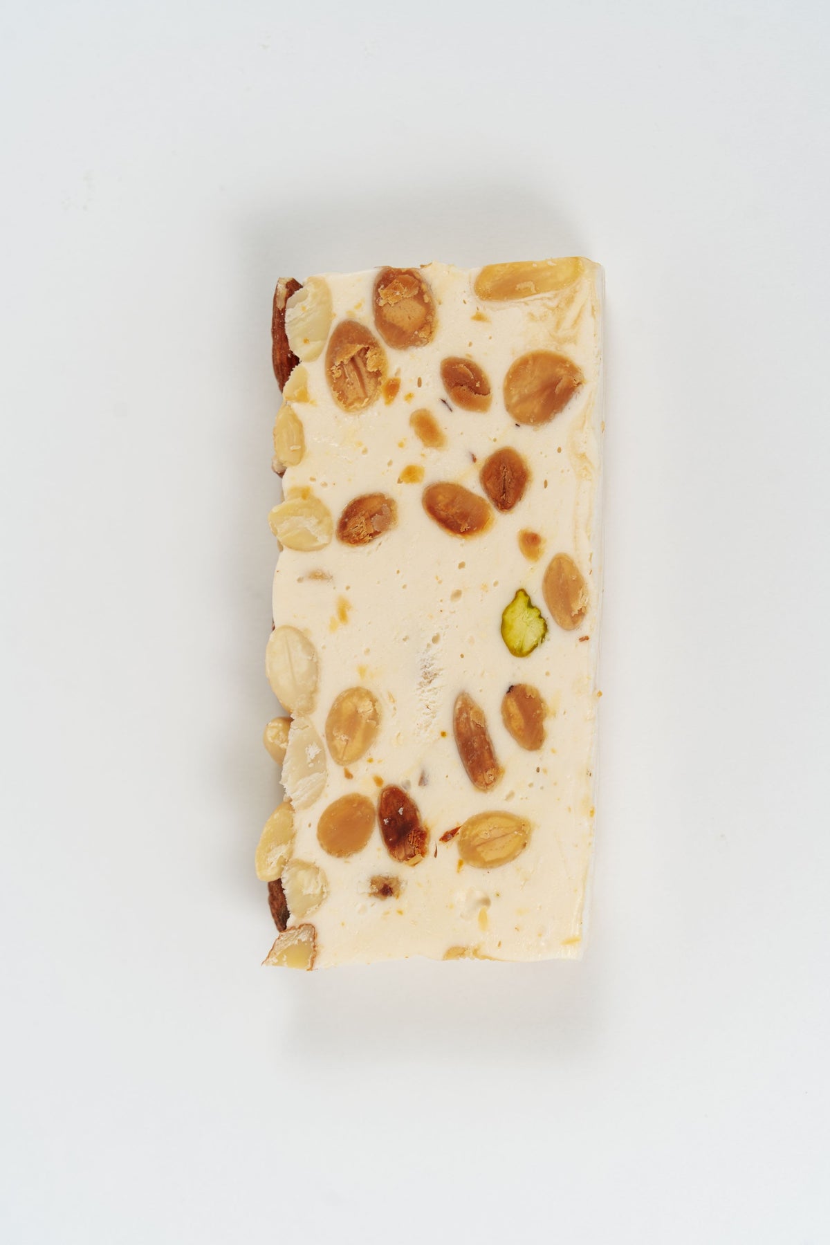 Nougat tendre à la vanille avec amandes et pistaches