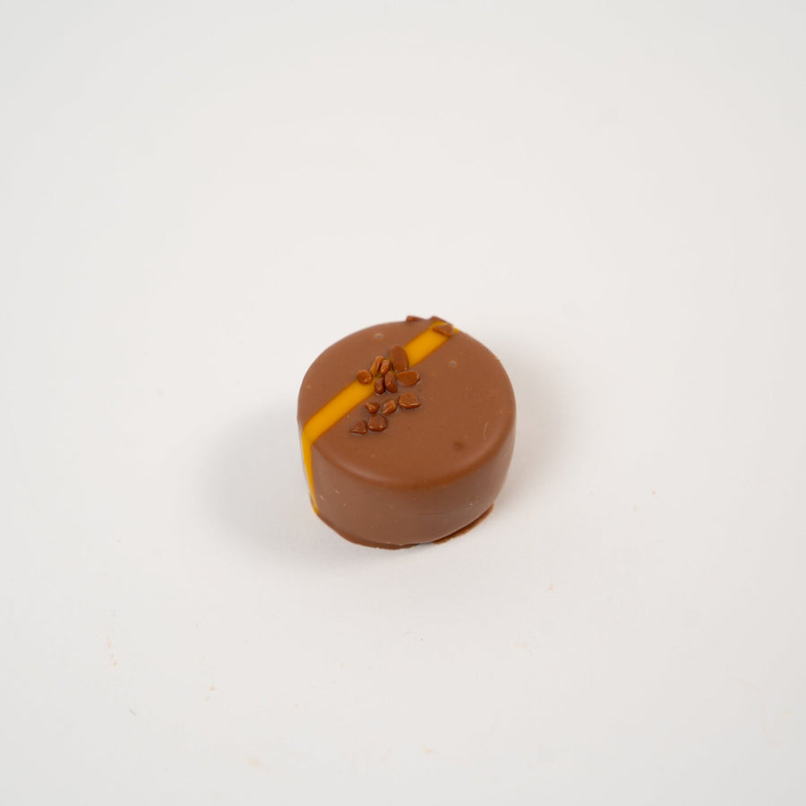 Nessi Praline mit Mandelnougat und Mandelkrokant
