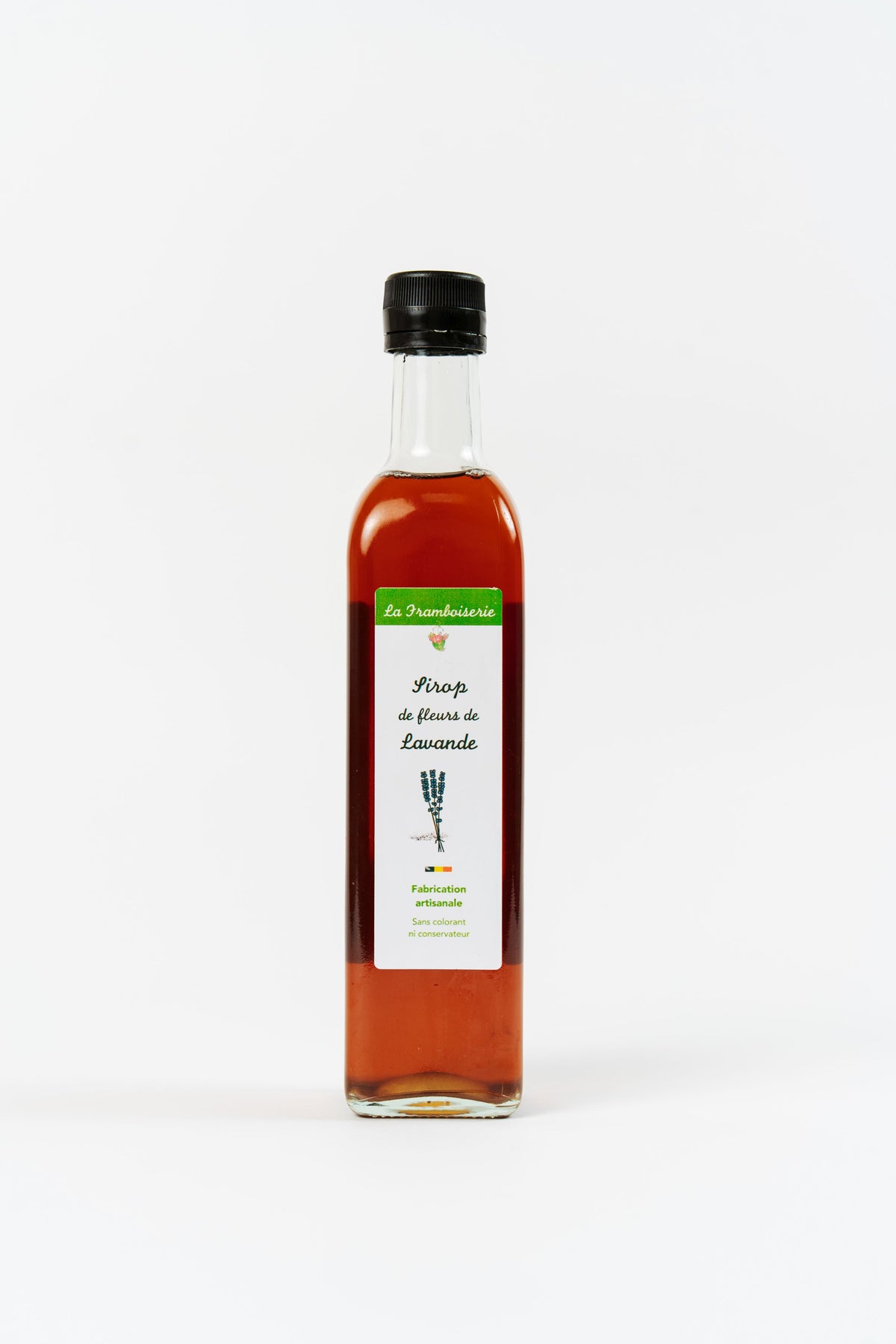 bouteille de sirop de lavande artisanal sur fond clair