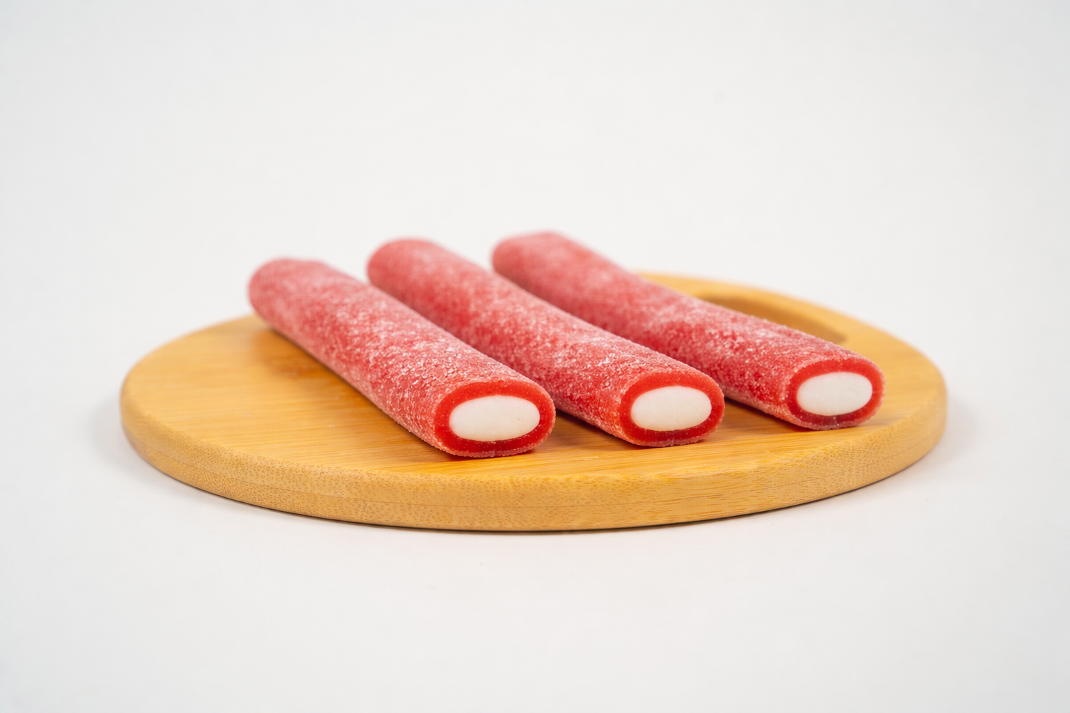 strawberry-licorice-sticks-sour-candy-le-peche-mignon