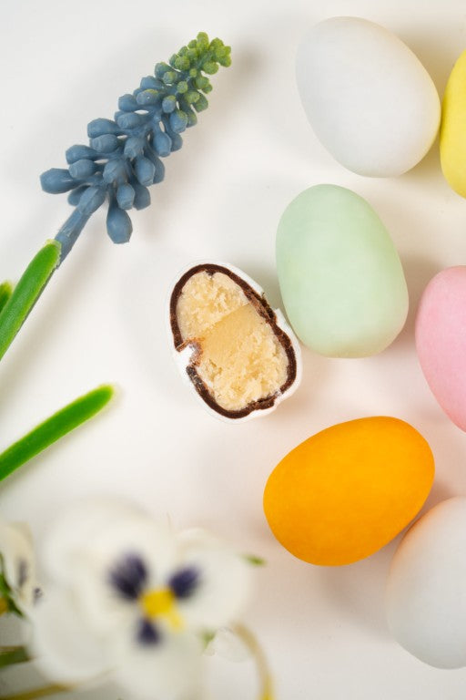 Assortiment Œufs au Massepain — Enrobage Chocolat Noir